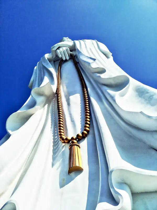 菩提老祖与如来什么关系?关于菩提老祖与如来的关系，说法可不少。一种观点认为菩提