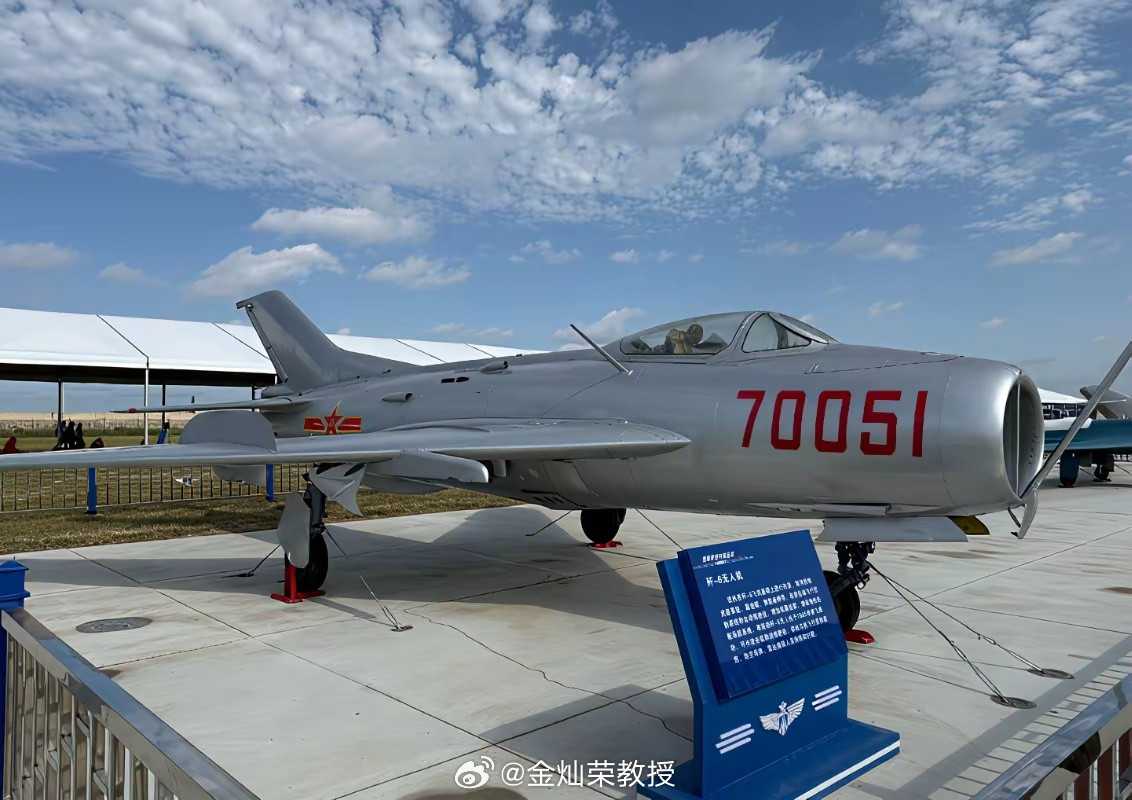 物尽其用，六爷当无人机。​​​