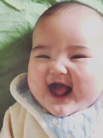 吹口哨视频儿童 17908063028128617380.jpeg?id=0