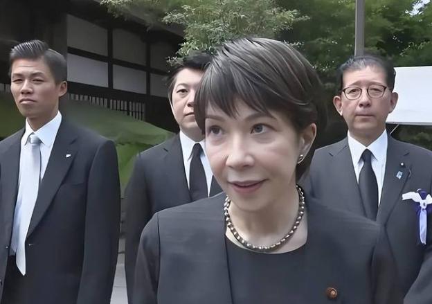 日本竟然敢在公海上自称“日本海军”！这绝不是口误，而是想把中美同时拖入战争泥潭！