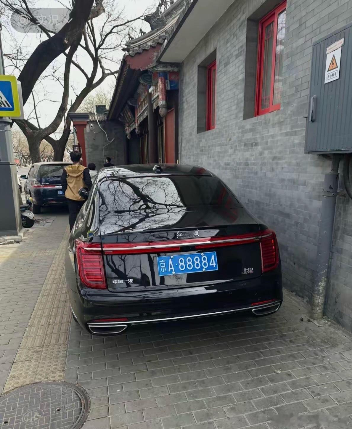 我想知道他们有烦恼吗？