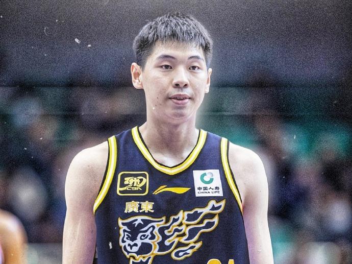 CBA最新消息：据知名篮球自媒体人麦穗丰报道：“崔永熙今天出战17分钟，虽然5犯