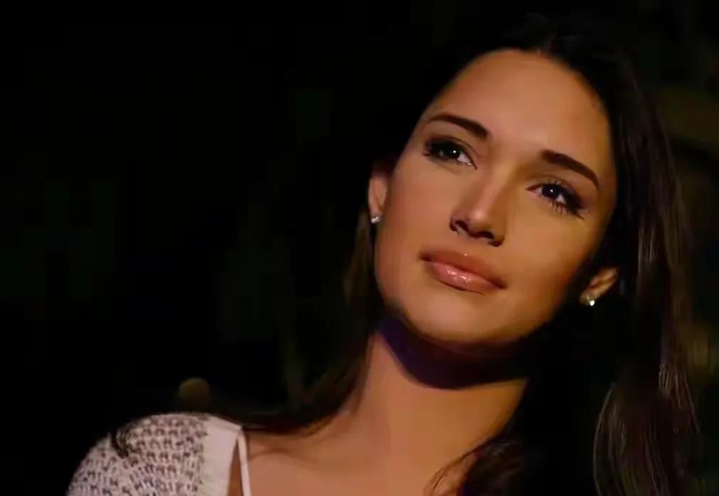 NBA最美娇妻排行榜出炉！瓦妮莎仅排第二，霍福德妻子艳压群芳NBA赛场边的“