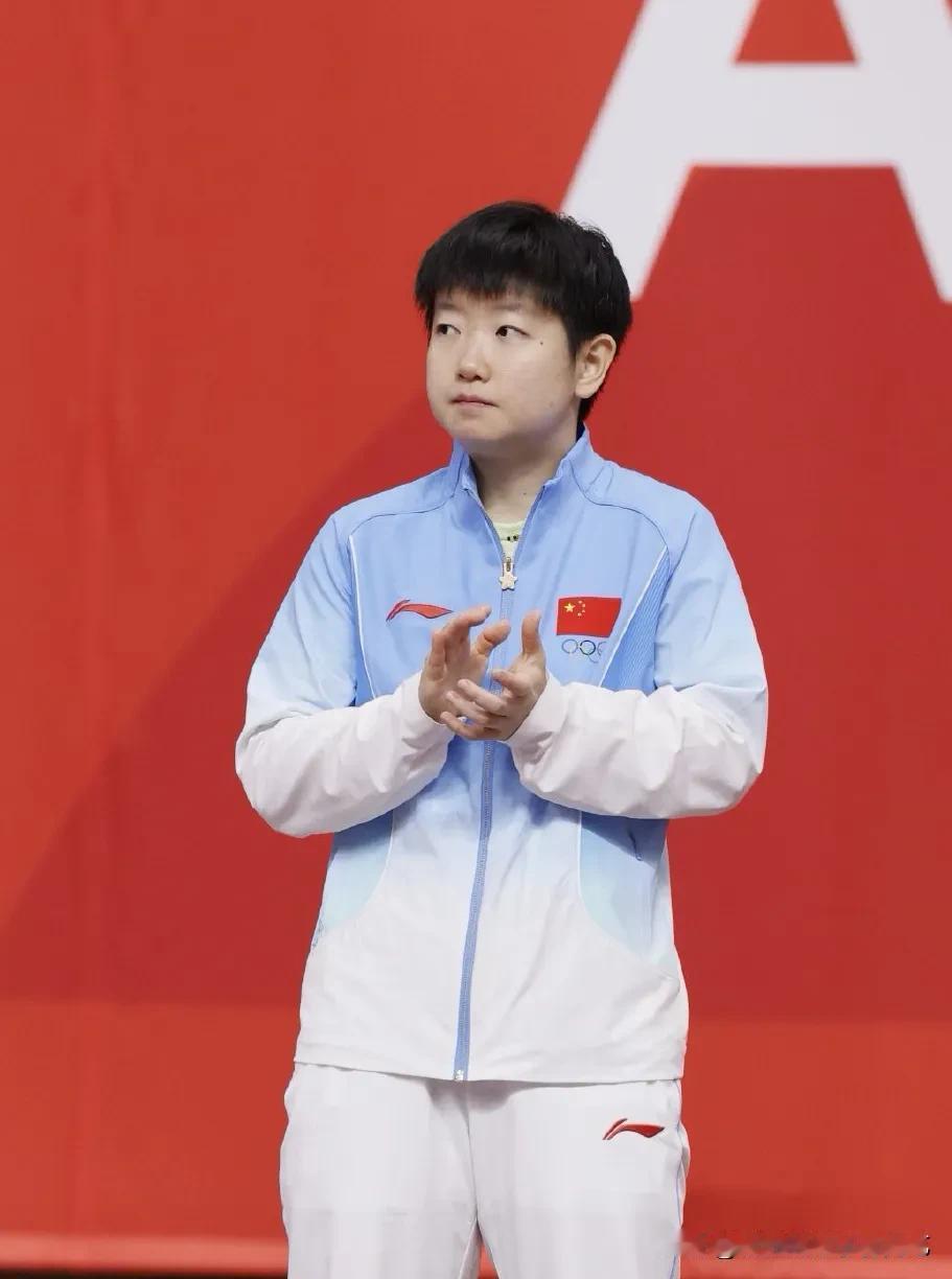 这次名古屋亚运会上，中国乒乓球队出现了两个难以让人置信的结果。首先，我最喜欢的