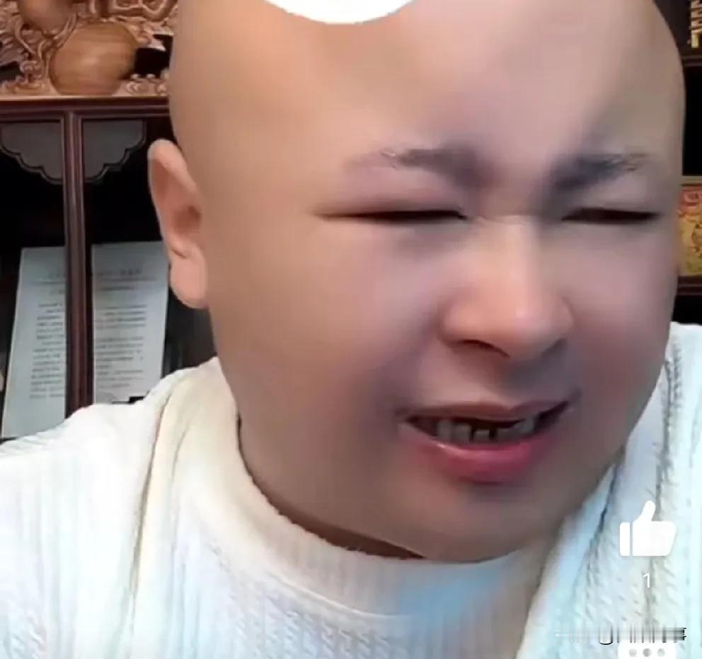 老狗讲述驴家刘流在通辽因为一个女主播被社会大哥暴揍事件。那时
