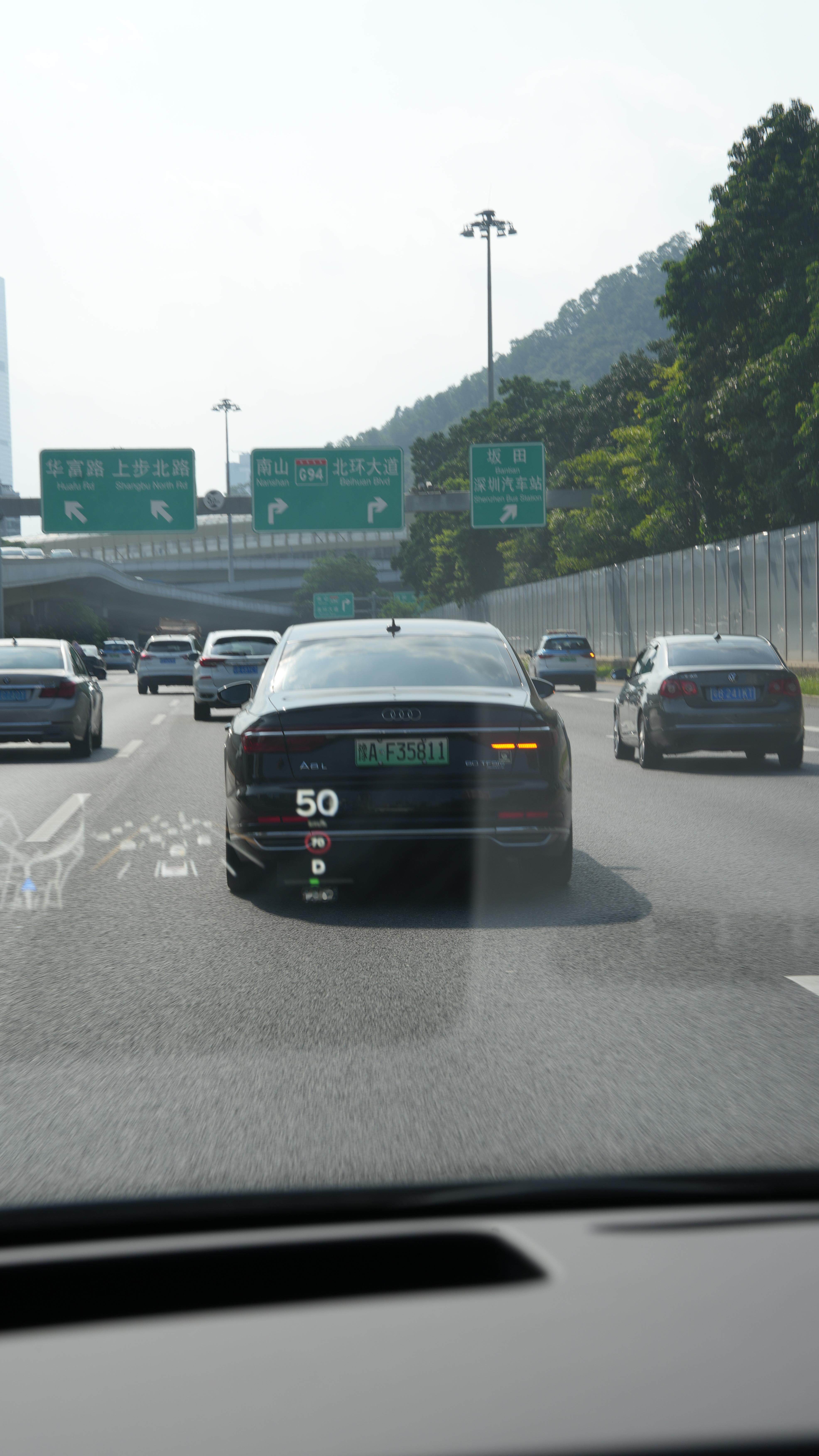 看到个超级冷门的车，真的，为啥买[捂脸哭]​​​