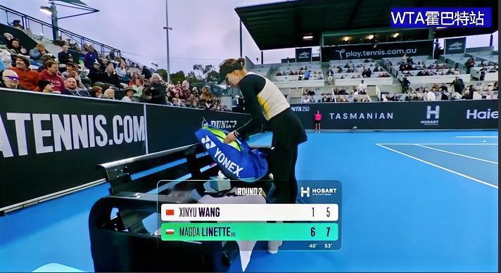 王欣瑜终究还是输了！！…当第2盘王欣瑜打5-4领先时，以为有机会将比赛拖入决