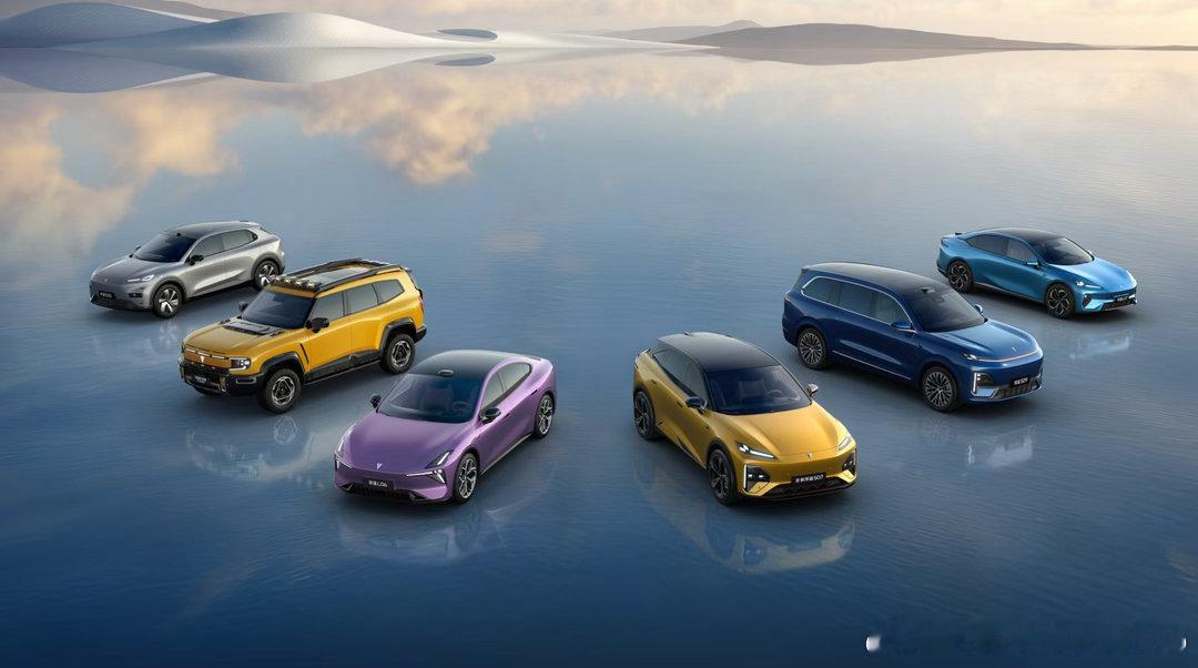 【深蓝汽车市场占有率创成立来新高，爆款产品成绩亮眼】近日，基于乘联会全行业上险数