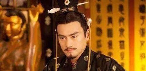 汉光武帝刘秀建立的东汉，为啥被看做西汉的延续？刘秀的操作相当炸裂，他把自己过继给