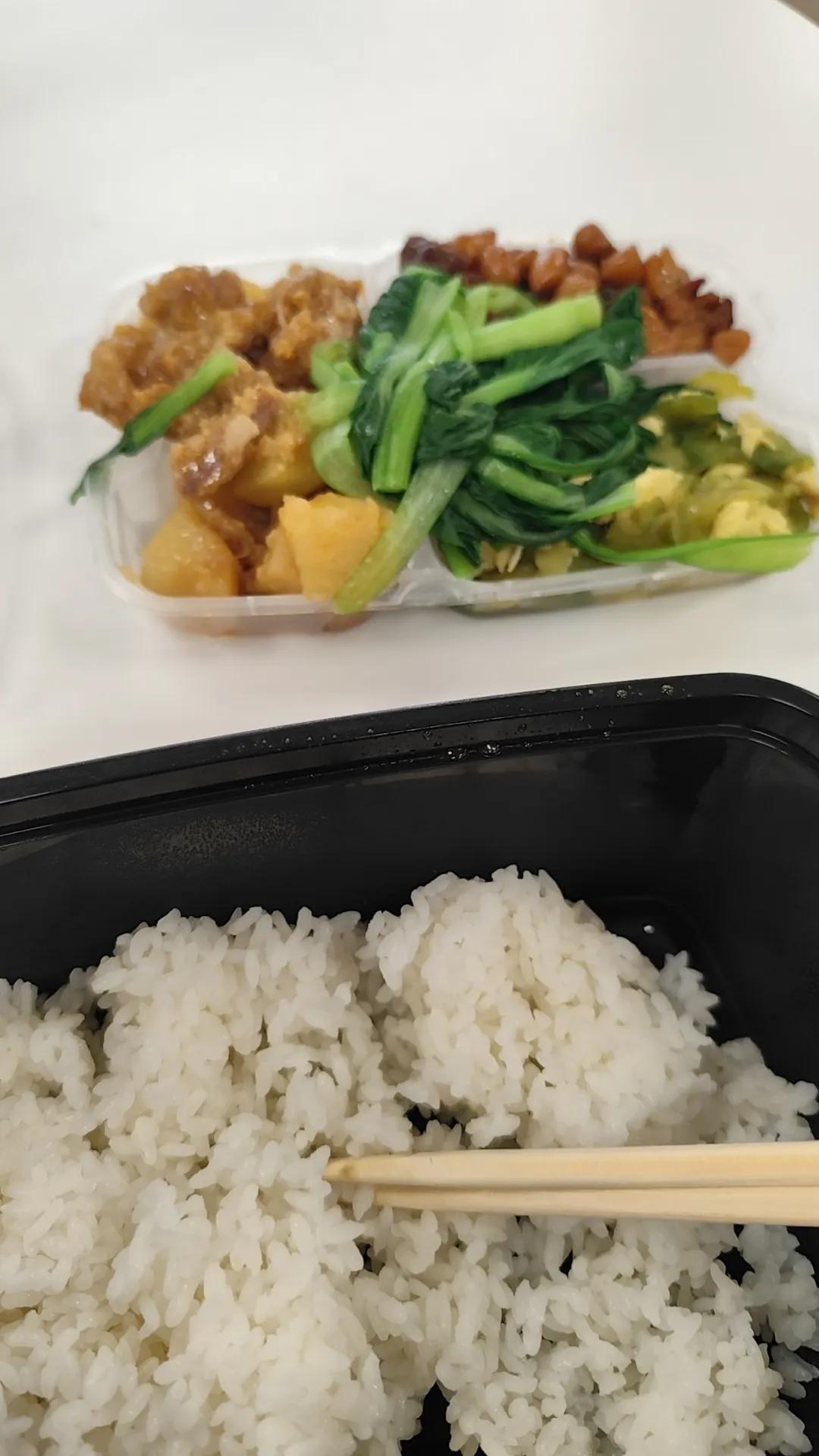 伐冰之家不蓄牛羊，这句话是古人说的，但被广泛普及知识是沈巍干的，还是流浪汉的时候