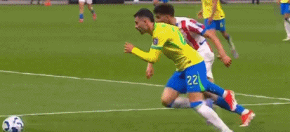 安帅首胜！维尼修斯一锤定音，巴西1-0力克巴拉圭提前锁定世界杯门票