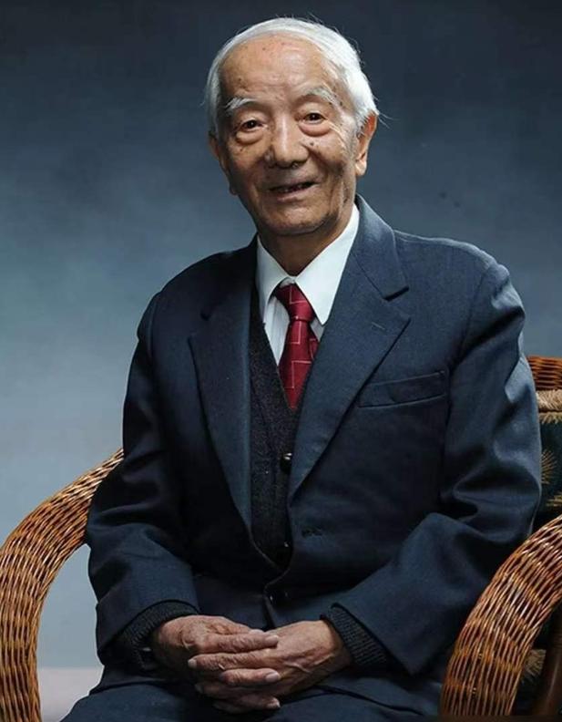 我的天！大人物怎么扎堆去世？昨天是郭兰英和朱公，今天竟然又传来噩耗，“两弹