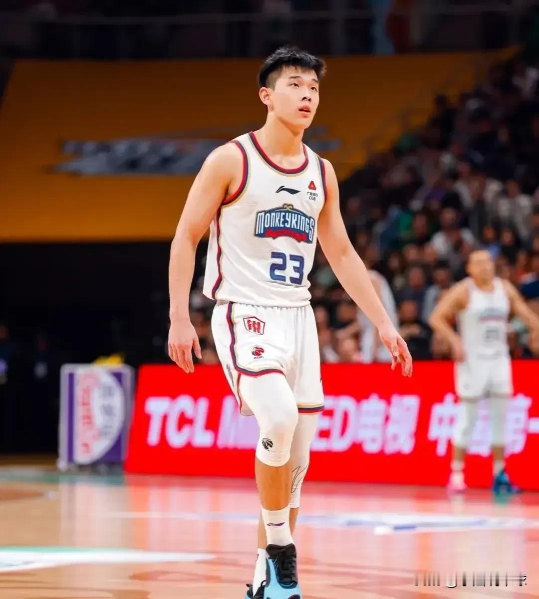 林葳放弃NBA！或加盟NCAA俄勒冈大学早两天有媒体爆料，林葳已经加盟澳洲联
