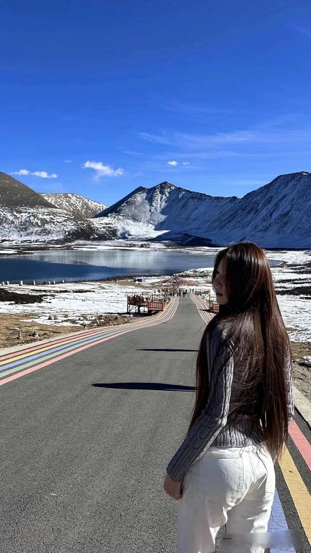 人这一辈子，想要掌控命运，首先要掌控自己，而想要做到真正掌控自己，则要从养成好习