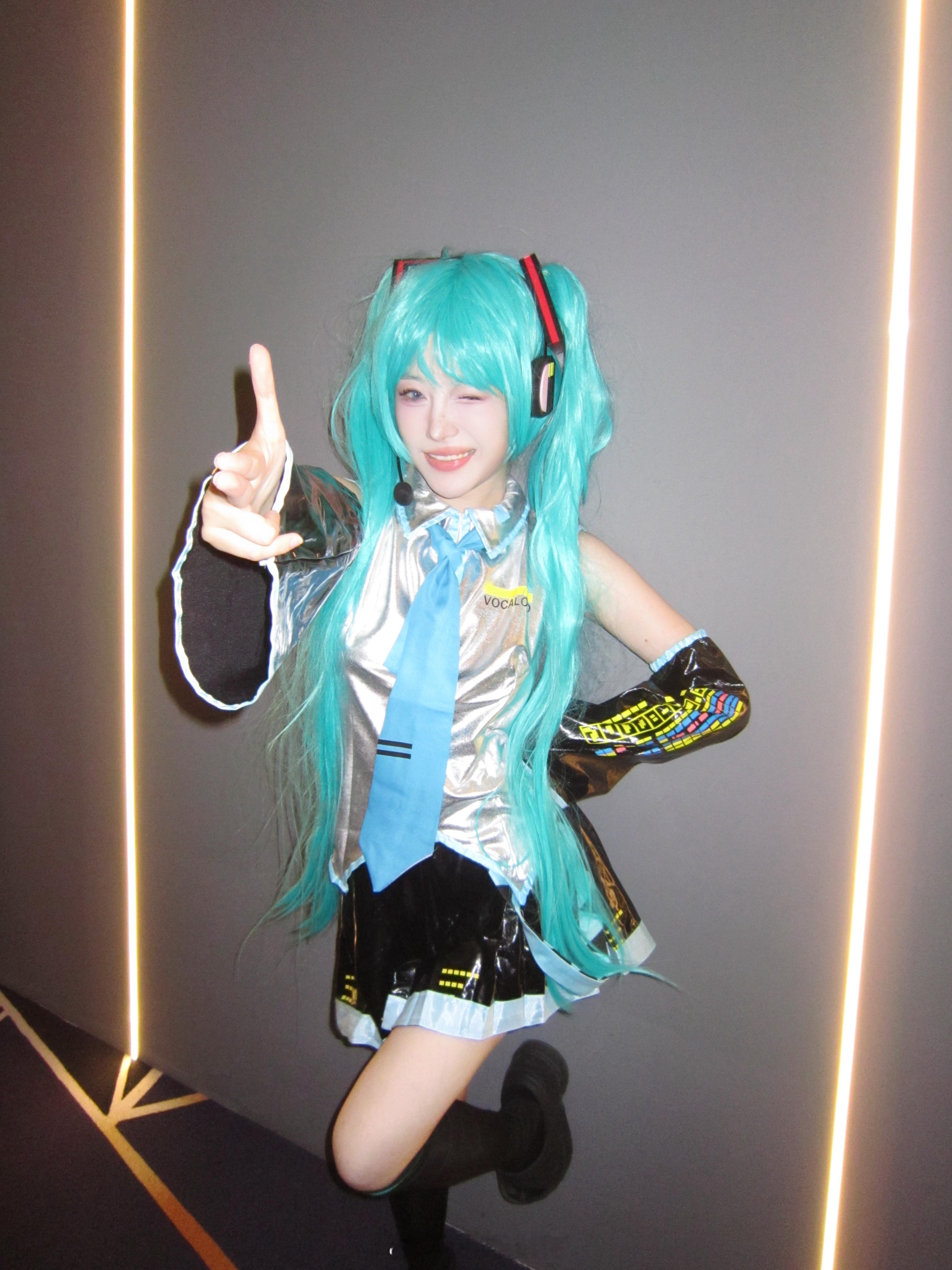 儿童节快乐永远做小孩cosplay初音未来