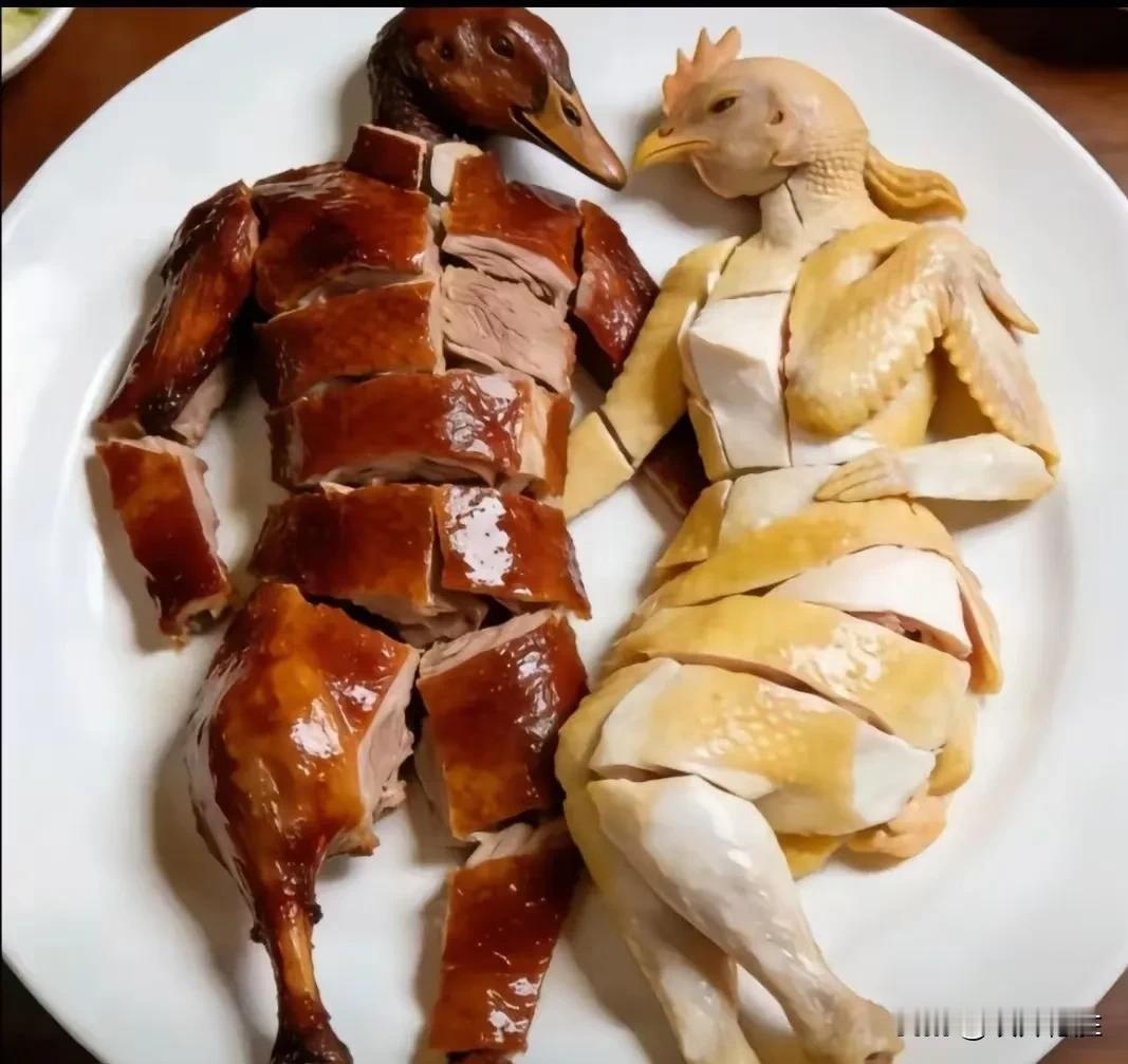 这个厨师太有才了！这样也能配成对，这道菜起个什么名字定价多少钱合适呢？
