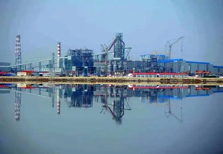 工业化的大门，真的被中国“焊死”了吗？很多人说，中国在自己爬上去后，然后把梯