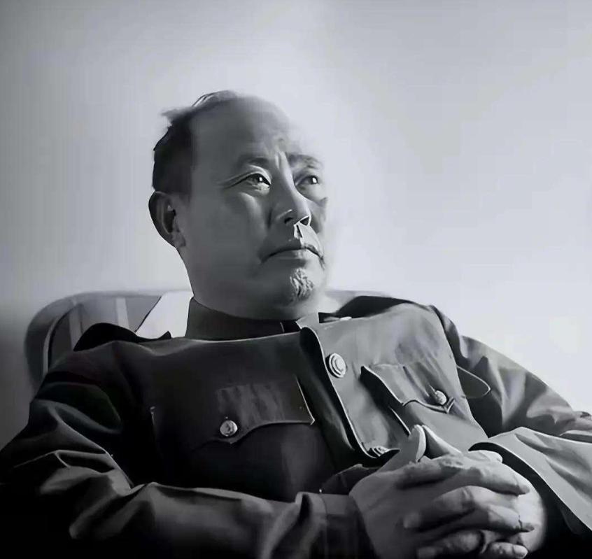 1949年北平特务集体起义，打开金库后，连解放军都惊呆了！牵头这场起义的不是别人