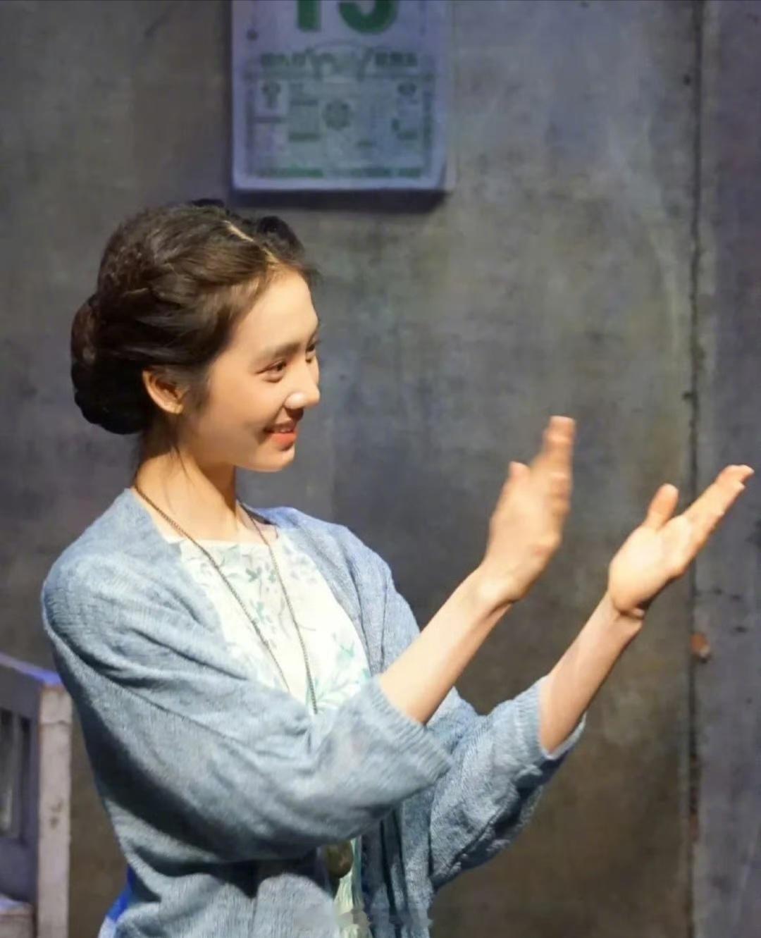 黄多多跟孙莉太像了黄多多好漂亮真的好温婉啊​​​