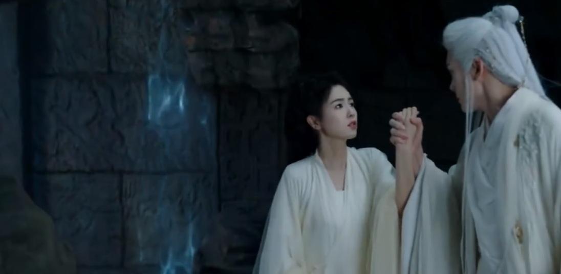#临江仙#第11-12集预告：花如月与白九思婚礼，提起生孩子，两人分歧严重。1