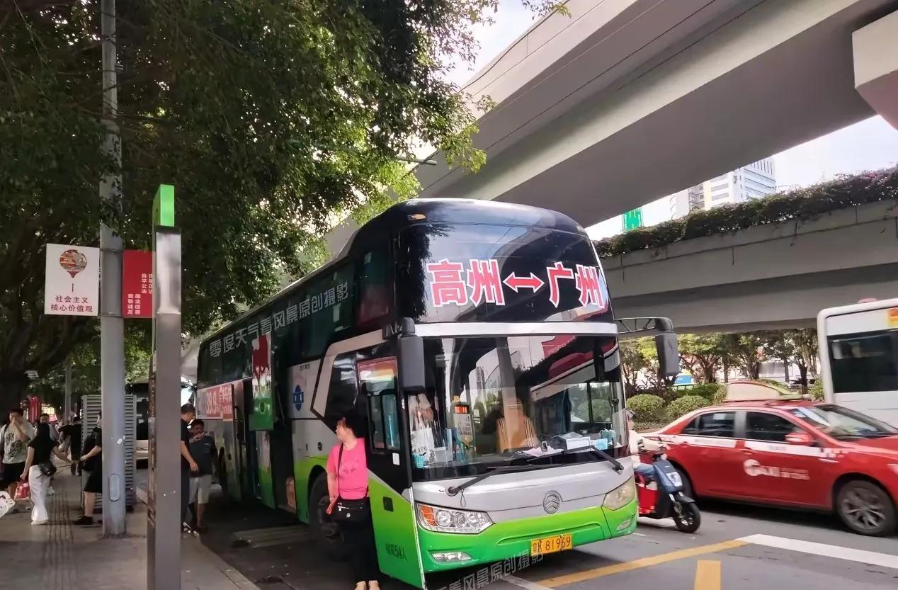 谁敢说粤西长途大巴没有春天呢？在当今这个你中有我、我中有你的客运市场里，而图