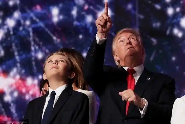 老天饶过谁：特朗普身体报警，全世界可以安稳了。 79岁的特朗普身体频频亮红灯