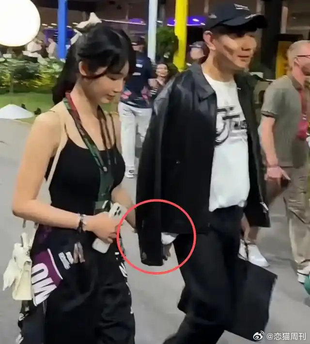 林俊杰高调带着小自己21岁女友出街而七七佩戴十六万爱马仕被嘲讽像父女不被祝福的恋爱还是低调点吧​