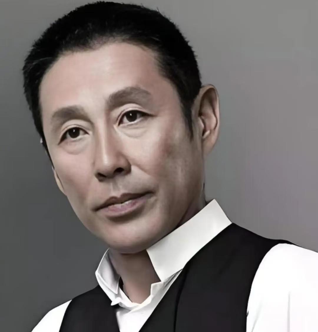 陈道明一针见血的话：“没有亲人，你能活；没有朋友，你能活；就算一个人，你也