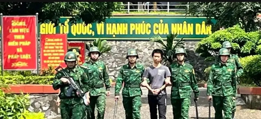 中国人越南用假人民币被捕---天呐！你敢信吗？一个中国人