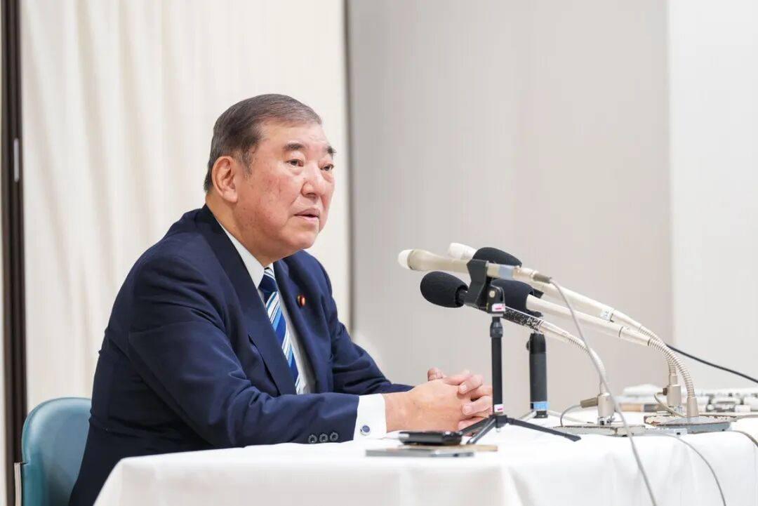 日本众议院选举刚落幕，自民党和日本维新会的执政联盟赢麻了！自民党拿下316席，维