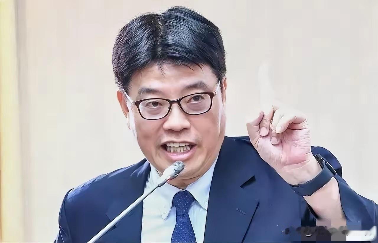 台湾陆委会：大陆没有管辖权。​大陆对沈伯洋立案侦查，台陆委会主委邱垂正，今下午