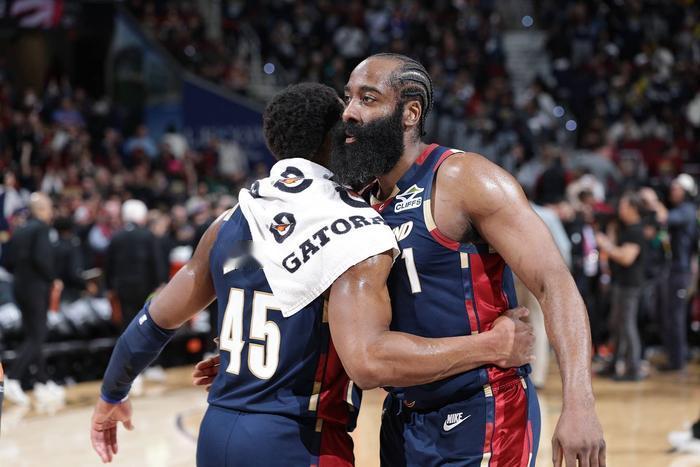 哈登合同惹争议，说骑管喝了“迷魂汤”！前NBA球员罗伯特·霍里谈到哈登合同时说了