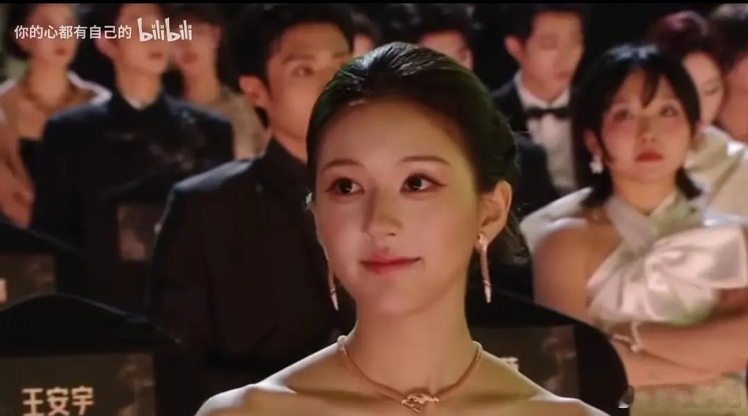 内娱有时候空气中真的有酵母，集体馒化