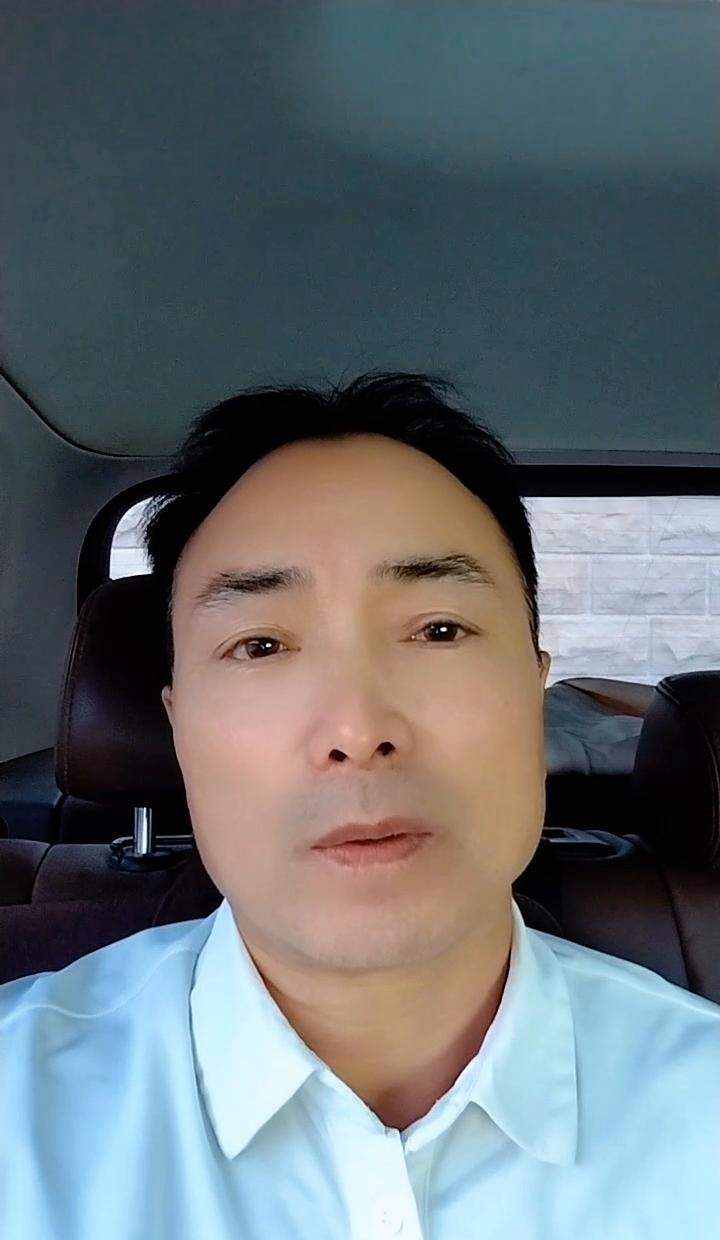 刀郎没和谁闹翻，是有人非要编故事。2025年，他把当年那些火遍全国的歌——《2