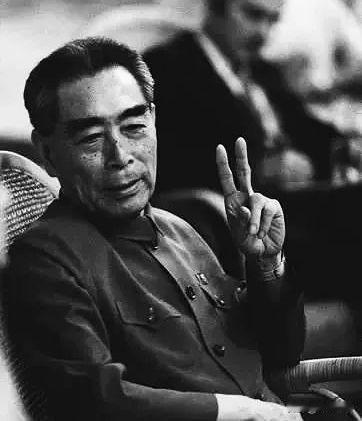 🌍📜✨举世敬仰！外媒笔下的周恩来，字字皆是由衷赞叹👏近日，多国老牌外媒