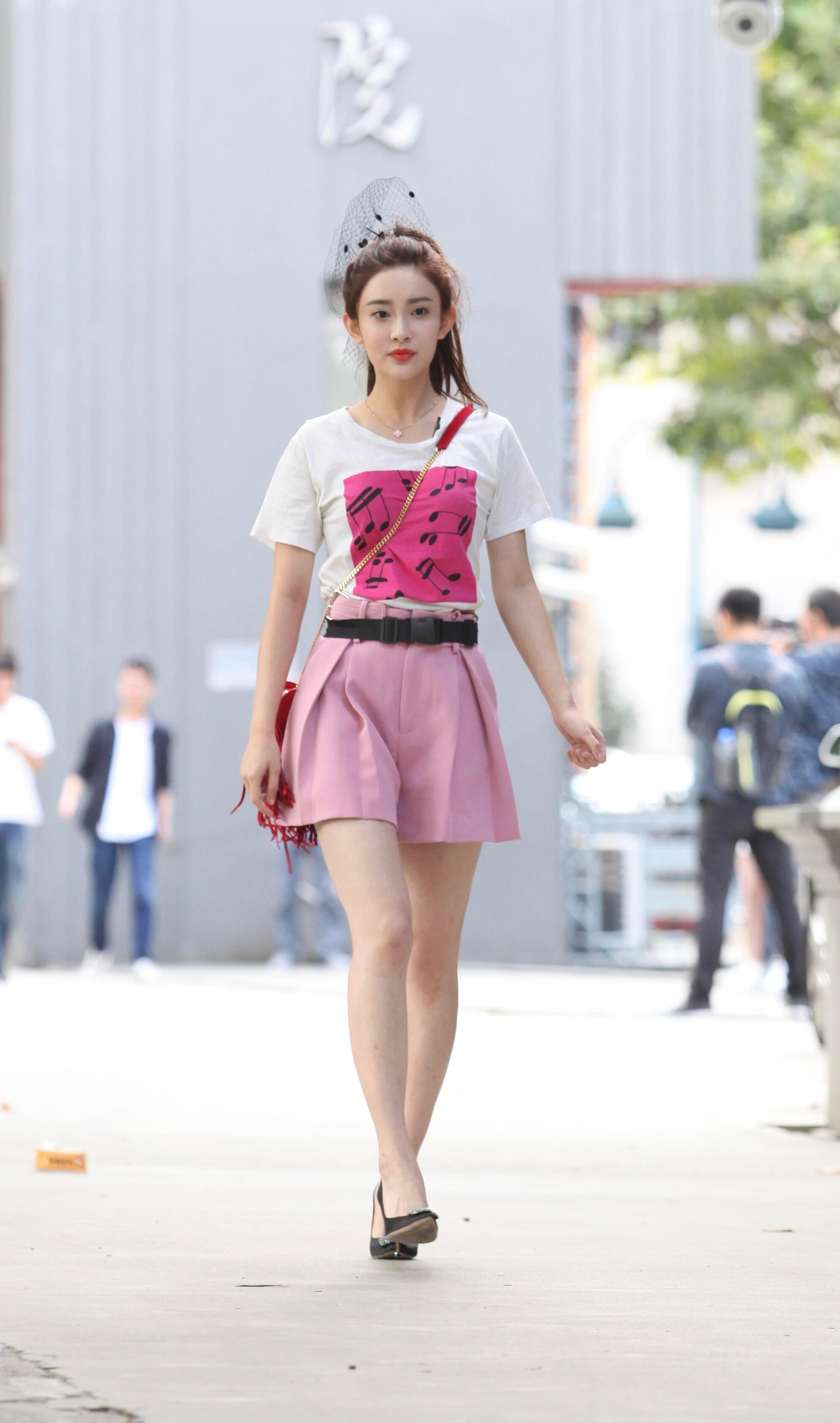 孟子义早期一年级综艺走秀青春元气