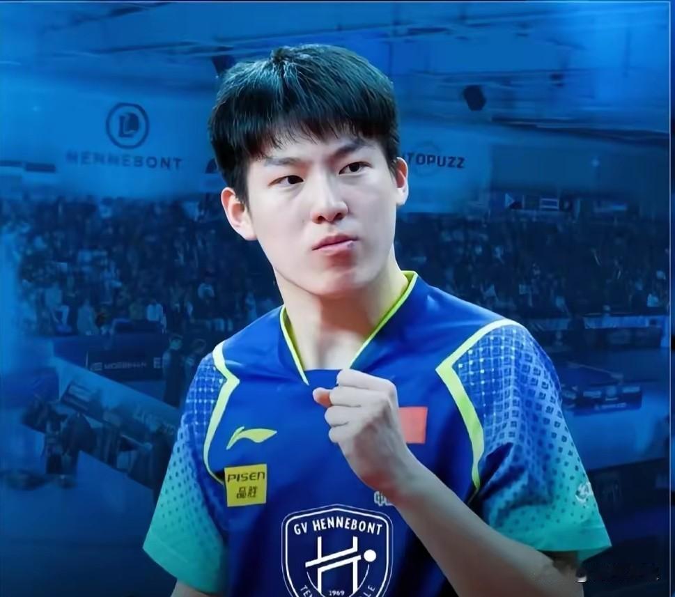 世青赛男单半决赛，18岁国乒领军人物温瑞博3:4输给了日本16岁小将川上流星