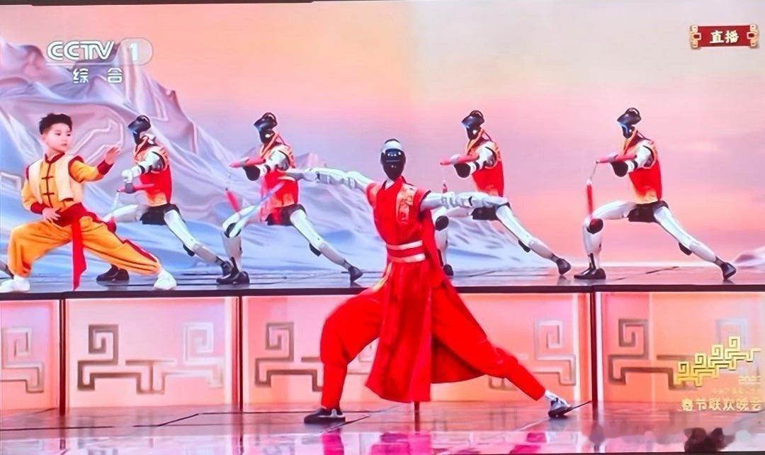 春晚第一个被机器人取代的人类出现了——赵文卓。