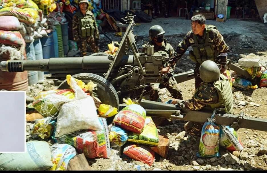 马拉维之战中菲律宾政府军装备的意大利炮奥拓梅莱拉105毫米