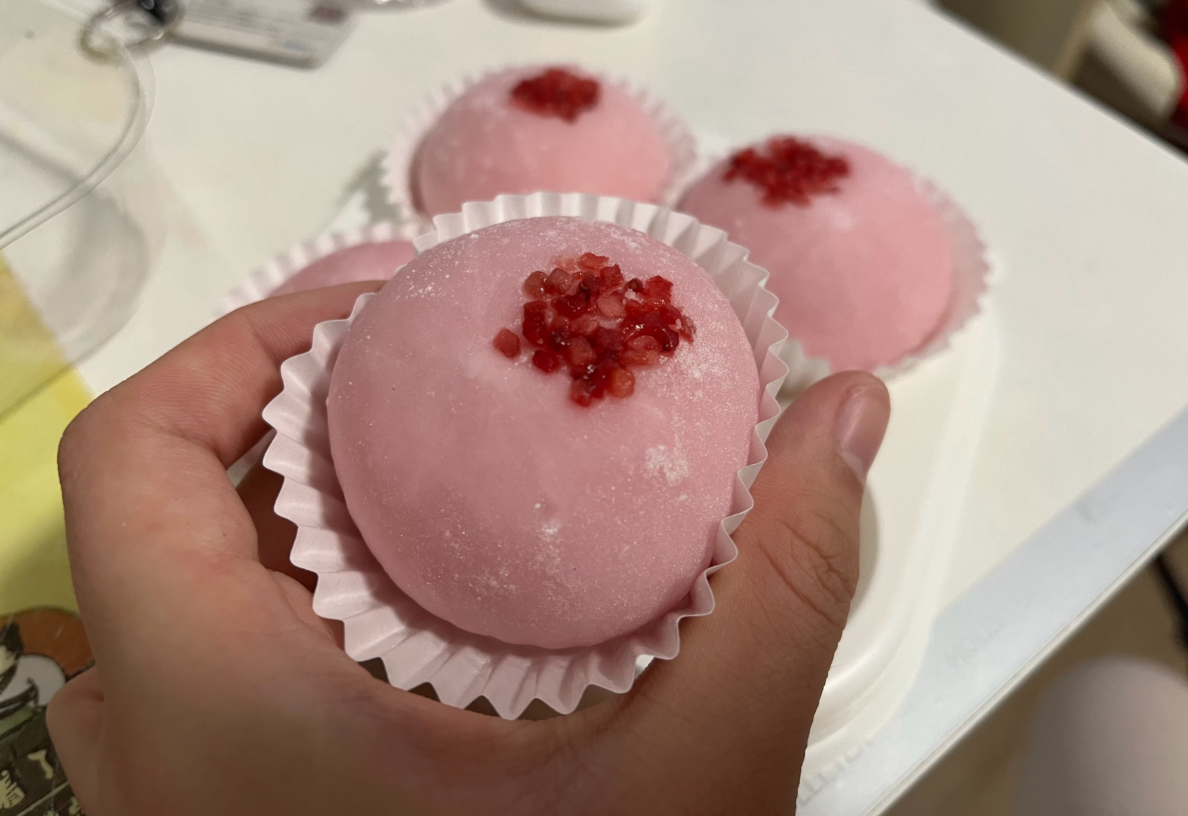 上班开工第一天，吃点甜的这把湖了的日常​​​