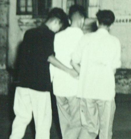吕薄冰，国民党中统特务，1949年后秘密潜伏在大陆。1954年吕薄冰纠集一批反共