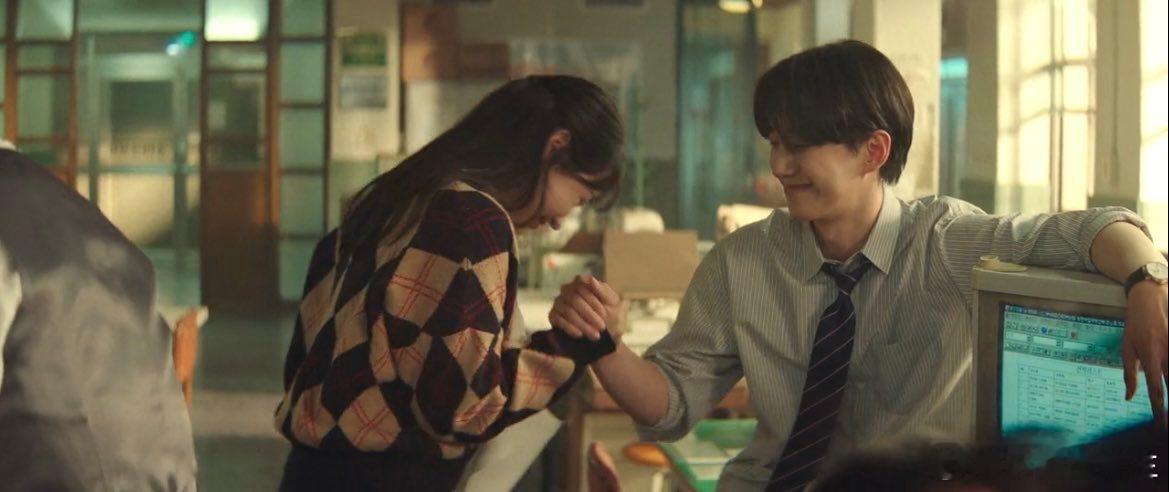 韩剧台风商社李俊昊金敏荷台风商社第三集收视率7.399！！！创造自身