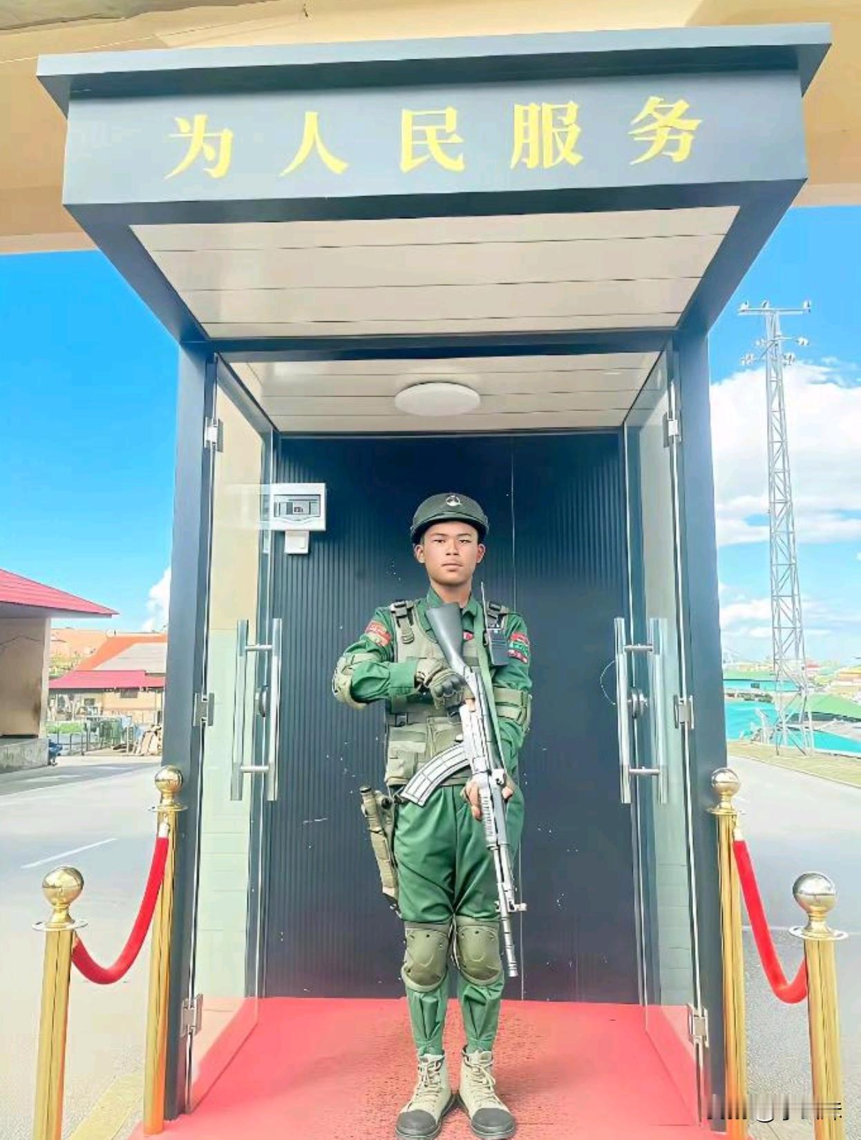 这是哪里的部队？怎么也写着为人民服务？