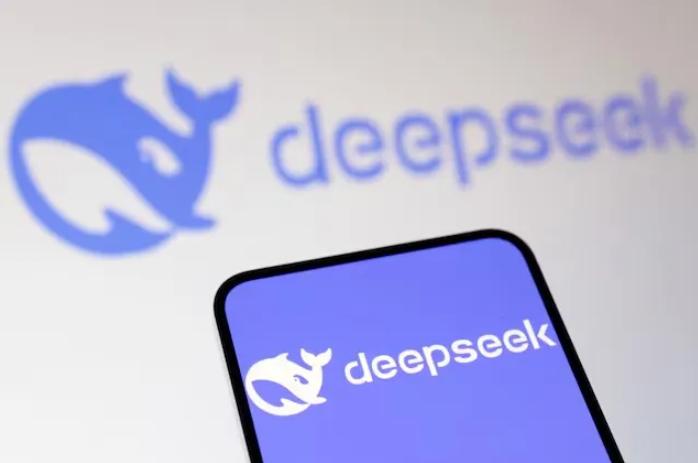 DeepSeek瘫了，韩股熔断、日股大跌，千亿融资才传两天，AI的神话今天就