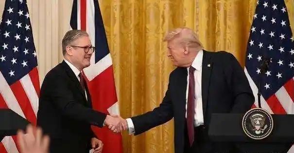 人们都“错怪”了英国！如果问一句，是谁在背后“默默”的支持乌克兰着继续打下去？