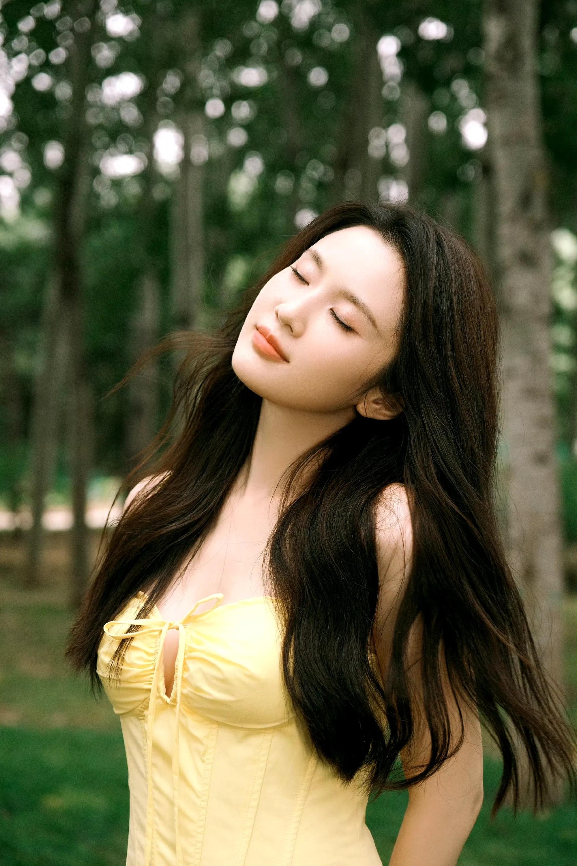 张慧雯生日写真集：美丽的小公主！