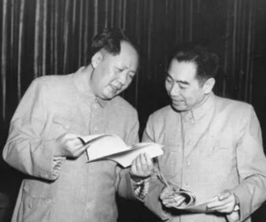 “要是能吃上桃子就好了”，1975年，周总理病重时，突然想吃桃子。周恩来身边的工