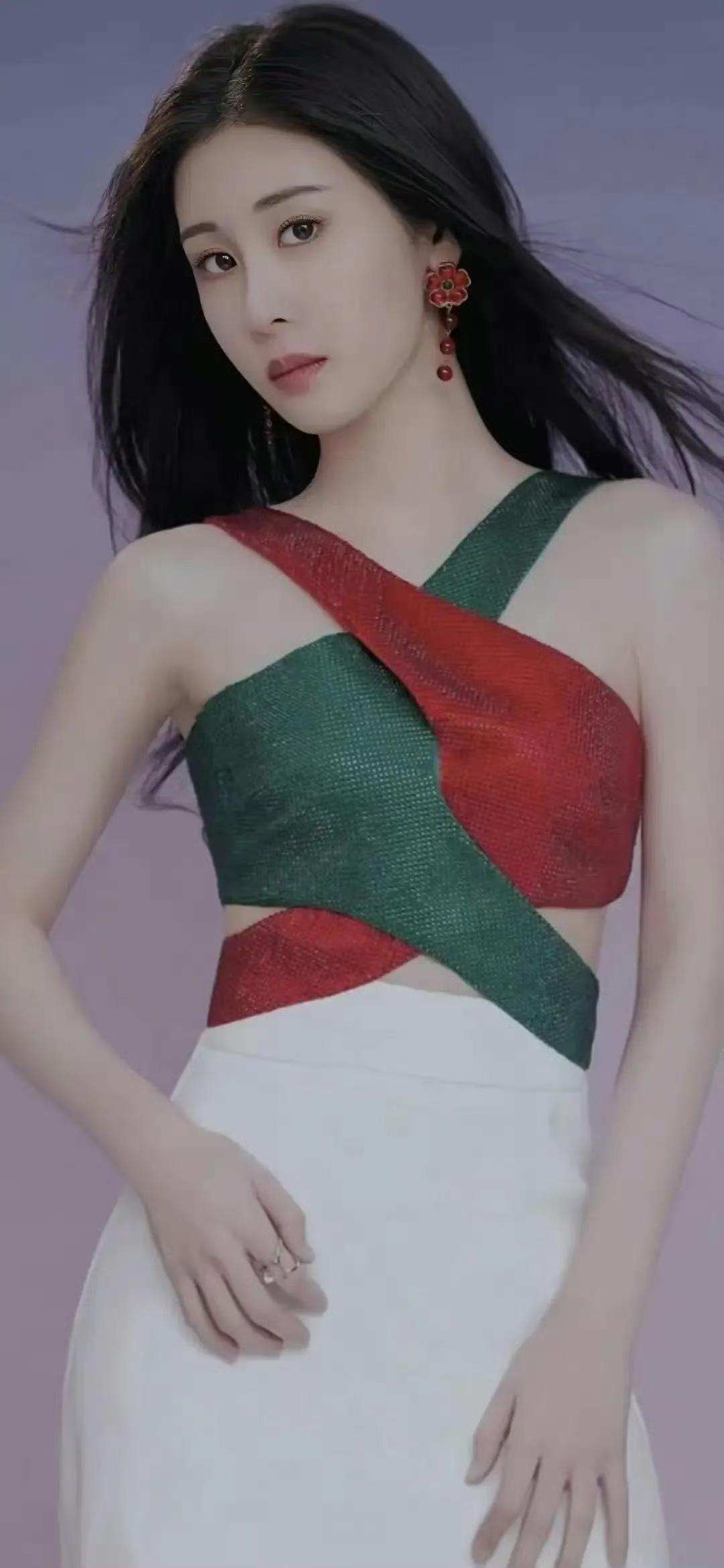 歌手2026目前传的最像那么回事儿的阵容，第一个是王铮亮，最早传的，也是最有可能