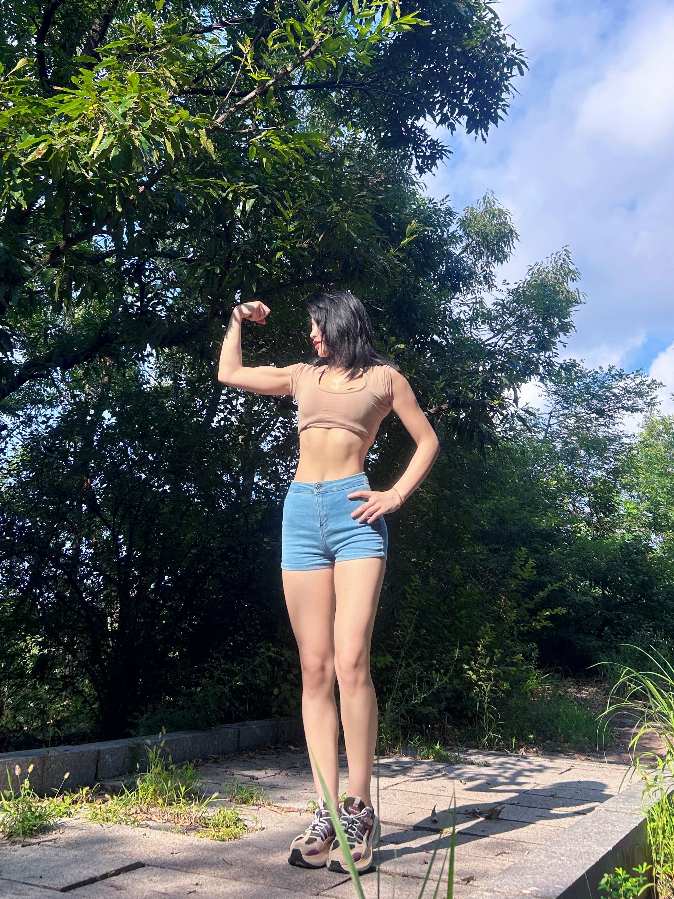 户外吸氧🍃坚持做有氧体脂掉的就是快忽然发现自己的表达欲以及表达情感的语言组织