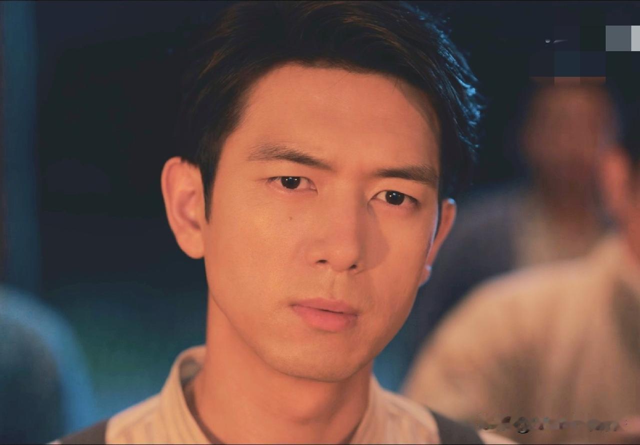 电视剧《我不是大师》最新剧情迎来了大反转，上官诚明（李现饰演）怎么都没想到，